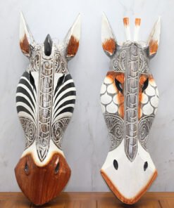 TTT Ahşap Duvara Asmalı Maske Zebra