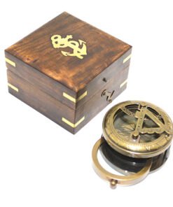 TTT Ahşap Kutulu Pirinç Pusula Model 4