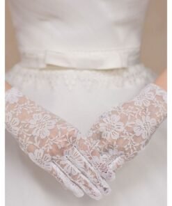 TTT Beyaz Renk Kısa Dantelli Eldiven