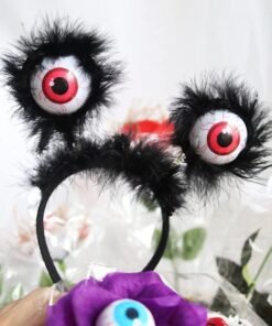 TTT CADILAR BAYRAMI OTRIŞLI SALLANAN GÖZLÜ PARTI TACI