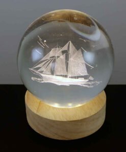 TTT Gemi Motifli Işıklı Cam Küre