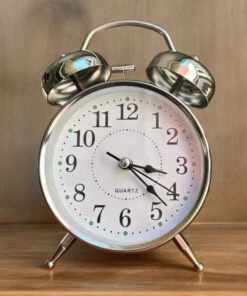 TTT Gümüş Metal Alarmlı Masa Saati