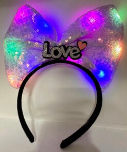 TTT Led Işıklı Gümüş Love Yazılı Lila Fiyonk Taç