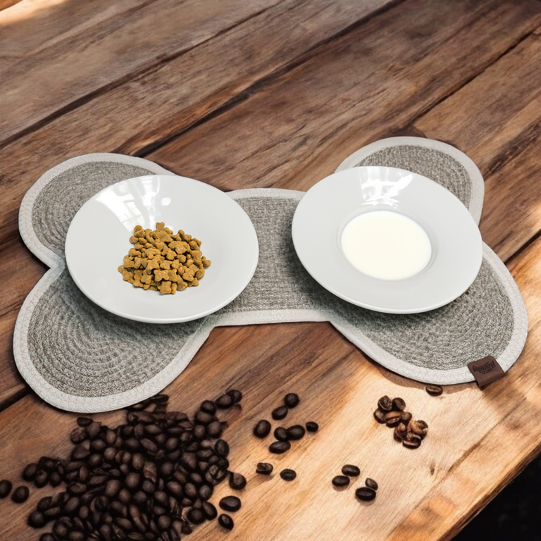 TTT Mikopet Kedi ve Köpek Mama Kabı Paspası