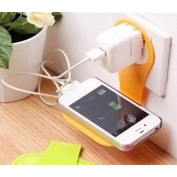 TTT Priz Telefon Tutucu