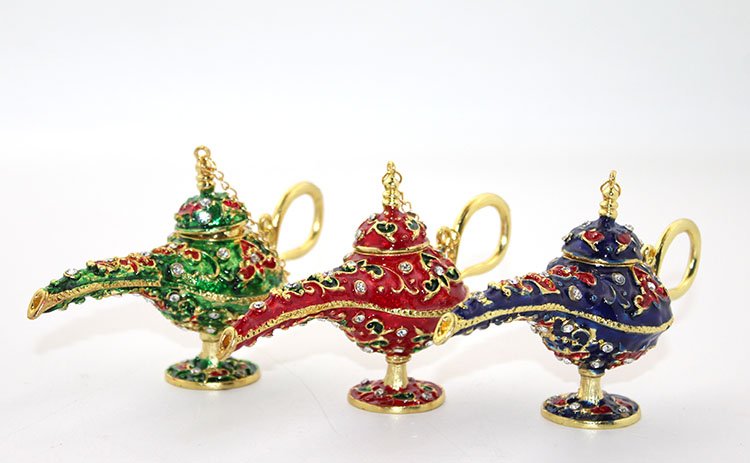 TTT Swarovski Alaaddin Sihirli Lambası